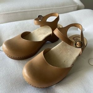 Dansko Closed Toe Mary Jane Clogs - Tan - Women's Size 37